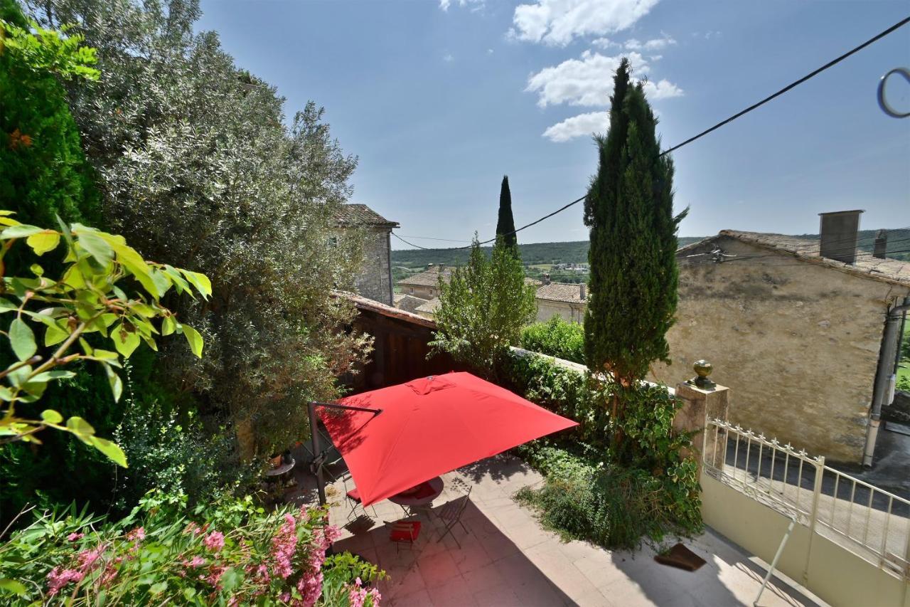 Gite Romy - Gite Avec Piscine Partagee Apartment Lussan  Exterior photo